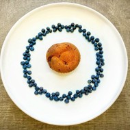 Протеиновые маффины с красной черешней