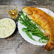 Радужная форель с карибским соусом