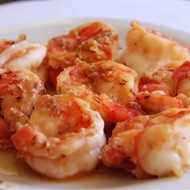 Раки и креветки в вермуте