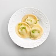 Равиоли с цукини, рукколой и сливочным сыром