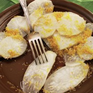 Редька дайкон, маринованная в лимонной цедре