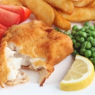 Рыба в пивном тесте с хрустящими чипсами