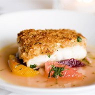 Рыба, запеченная в соляном тесте