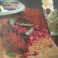 Рисовый «хлеб» с грибами и орехами