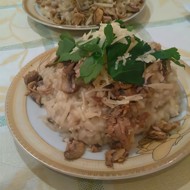 Ризотто с тунцом и шампиньонами
