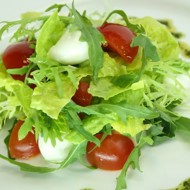 Романо с моцареллой и черри