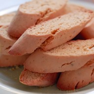 Розовое бискотти