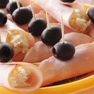 Рулеты из ветчины и крем-сыра