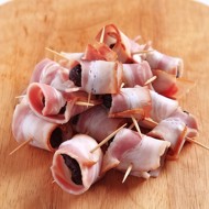 Рулетики из бекона с куриной печенью