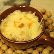 Русский жульен с грибами на сливках