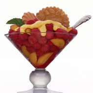 Сабайон из шампанского с малиной