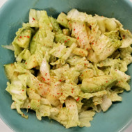 Салат айсберг с авокадо