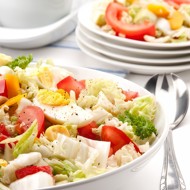 Салат из цикория и авокадо с заправкой  из сыра рокфор