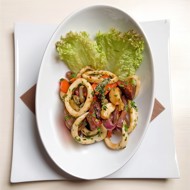 Салат из кальмаров по-тайски