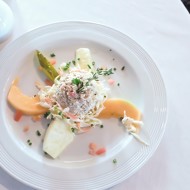 Салат из курицы с яблоками