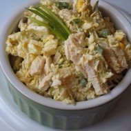 Салат из курицы, ананаса и пекинской капусты