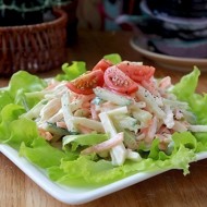 Салат из огурцов, моркови и яблока