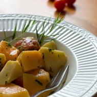 Салат из тыквы, дыни, яблок и лимона