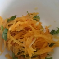 Салат из тыквы и яблока «Запах весны»