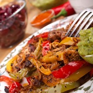 Салат из жареного сладкого перца по-мароккански