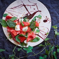 Салат с арбузом и сыром Рикотта