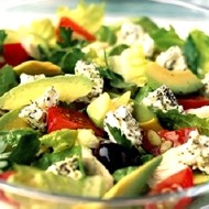 Салат с авокадо и брынзой