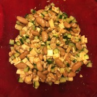 Салат с индейкой и фасолью