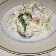Салат с китайской капустой, редисом и сметаной