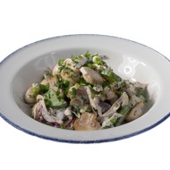 Салат с курицей и грибами