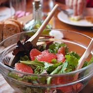 Салат с мятно-цитрусовой заправкой