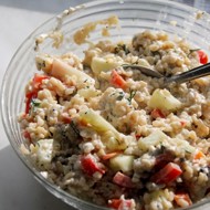 Салат с огурцами и фетой