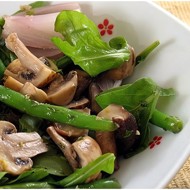 Салат с шампиньонами и стручковой фасолью