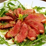 Салат с утиной грудкой