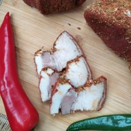 Сало в луковой шелухе и специях