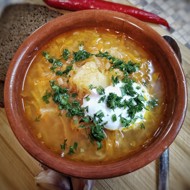 Щи из квашеной капусты с картофелем