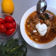 Щи на свиных ребрышках