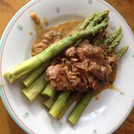 Сердца и желудки куриные в соусе