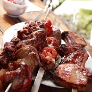 Шашлык из свинины со сливами