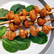 Шашлычки из шампиньонов в духовке