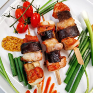 Шашлычки из свиных щек и вырезки