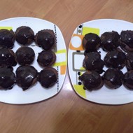 Шоколадный кекс с шоколадным соусом