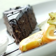 Шоколадный торт с имбирем