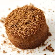 Шоколадный торт с миндальным печеньем амаретти