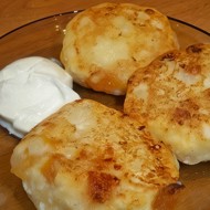 Сырники со сливочным маслом