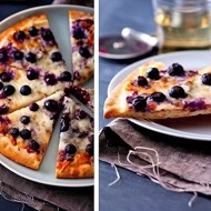 Сладкая черничная пицца