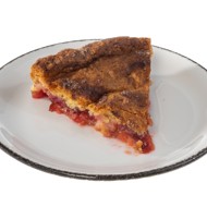 Домашний пирог со сливой