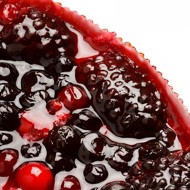 Смородиновое ассорти с куантро и медом