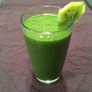 Смузи из фейхоа со шпинатом