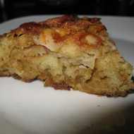 Сочная шарлотка с глазурью