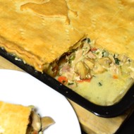 Сочный пирог с курицей и шампиньонами